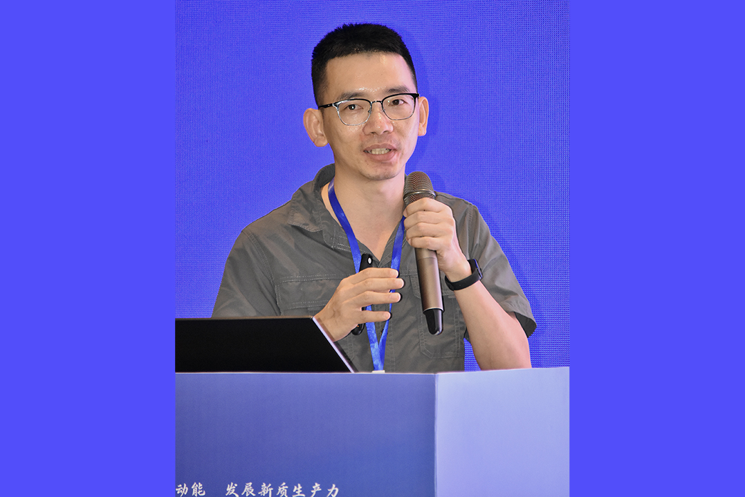 中国电子新材料产业创新发展(百色)大会暨中国固态电池产学研技术交流会召开(图15)