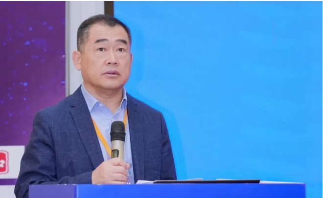 聚势固态,引领未来--5月22日第二届固态电池技术交流大会在长沙成功举办(图2) 聚势固态,引领未来--5月22日第二届固态电池技术交流大会在长沙成功举办(图2)